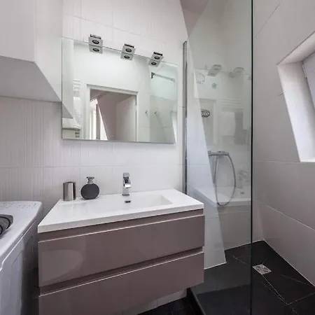 Lovely Withn View In Saint Germain Apartman *